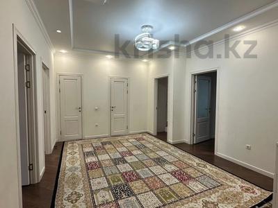 4-комнатная квартира · 152 м² · 2/6 этаж, 31А мкр 2 за 250 000 ₸ в Актау