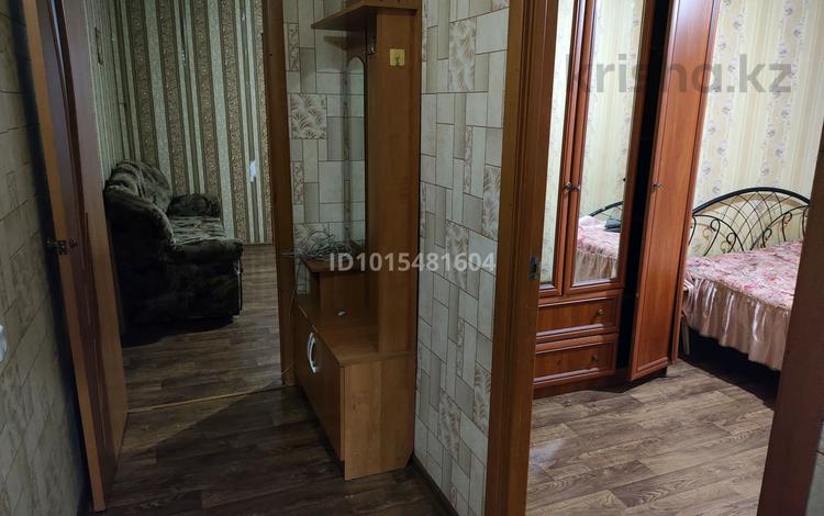 4-бөлмелі пәтер · 61.6 м² · 1/5 қабат, 23-шағынаудан, Пришахтинск, 23й микрорайон 40 — Автостанции, бағасы: 130 000 ₸ в Караганде, Алихана Бокейханова р-н — фото 2