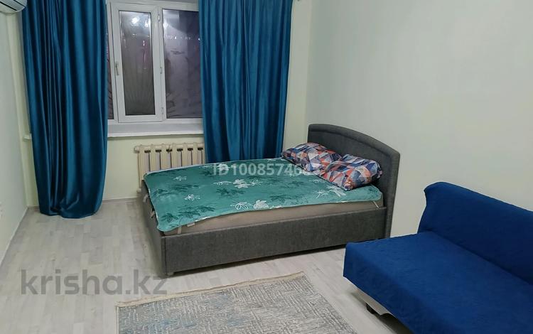1-комнатная квартира · 33 м² · 2/5 этаж, мкр 5 47 за 15 млн ₸ в Актобе — фото 2