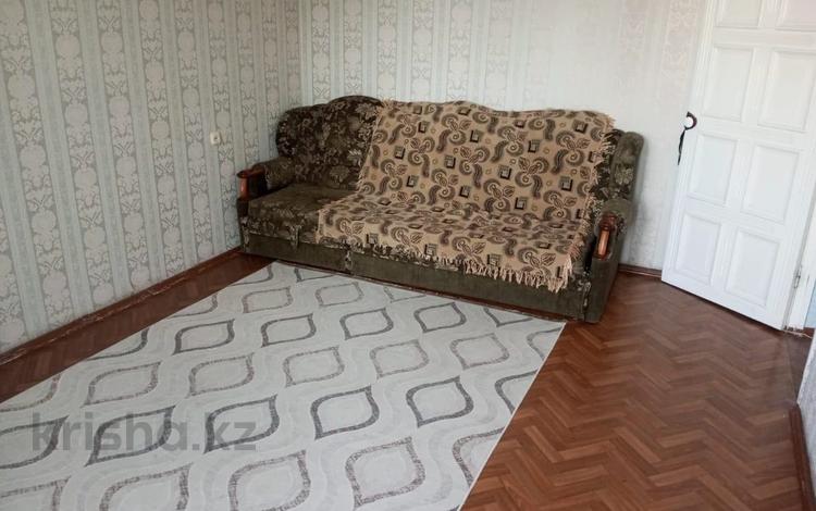 2-комнатная квартира · 52 м² · 4/9 этаж, мкр Кунаева 2 за 120 000 ₸ в Уральске — фото 2