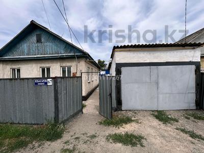Отдельный дом · 4 комнаты · 58 м² · 6 сот., Избасарова 67 за 18 млн 〒 в Талдыкоргане