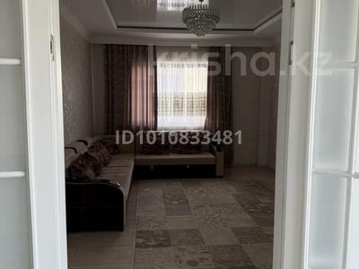 2-комнатная квартира · 76 м² · 12/17 этаж, Кунаева 91 за 300 000 〒 в Шымкенте, Аль-Фарабийский р-н