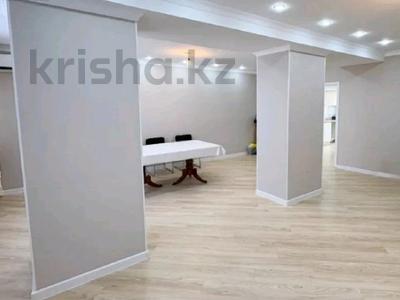 4-комнатная квартира · 131 м² · 4/5 этаж, 8 МКР. БIРЛIК — ВОЗЛЕ НОВОЙ ШКОЛЫ # 29 за 46.5 млн 〒 в Талдыкоргане