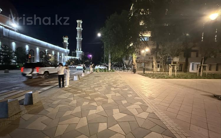2-комнатная квартира · 56 м² · 4/5 этаж, Пушкина 26 — Маметова за 320 000 ₸ в Алматы, Медеуский р-н — фото 14