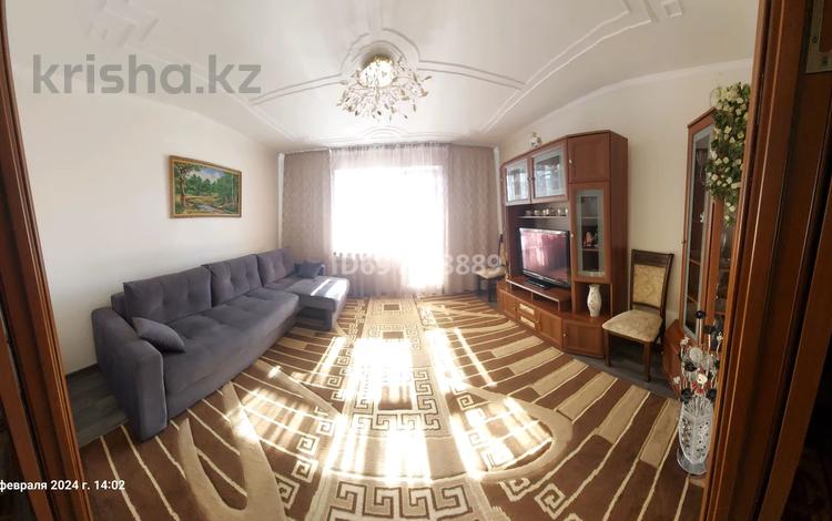 4-бөлмелі пәтер · 77.1 м² · 2/9 қабат, 19 микрорайон 75, бағасы: 28 млн ₸ в Караганде, Алихана Бокейханова р-н — фото 4
