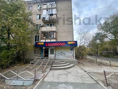 Магазины и бутики · 42.5 м² за 18 млн 〒 в Талдыкоргане, мкр Жастар