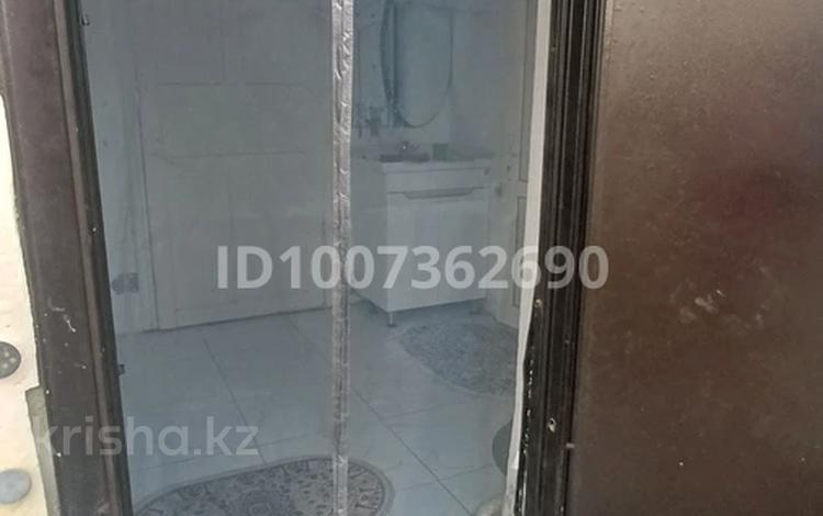 Отдельный дом · 3 комнаты · 70 м² · 3.5 сот., мкр Шанырак-1 13/15 — Маркаколь 13/15, Сырым батыр за 300 000 ₸ в Алматы, Алатауский р-н — фото 2