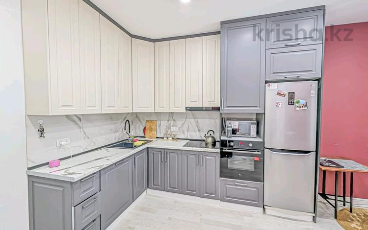 2-комнатная квартира · 54 м² · 12/12 этаж, ул. Алишера Навои 323 за 62 млн ₸ в Алматы, Бостандыкский р-н — фото 2