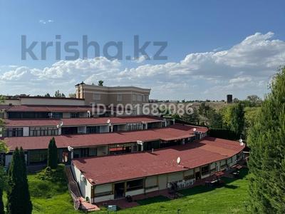 Продажа домов и дачи в Алматинской обл.: Отдельный дом · 1 комната · 47 м² · 5 сот., Туристов 4/1 25 — Marine Club за 52 млн 〒 Отдельный дом · 1 комната · 47 м² · 5 сот., Туристов 4/1 25 — Marine Club за 52 млн 〒 в Конаеве (Капчагай)