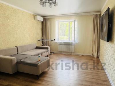 2-комнатная квартира · 65 м² · 1/5 этаж, мкр Кунаева за 33 млн 〒 в Уральске