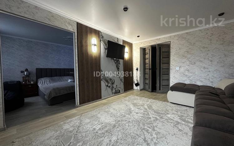 3-бөлмелі пәтер · 57.2 м² · 5/5 қабат, Майкудук, Мкр Восток-1 3, бағасы: 22.9 млн ₸ в Караганде, Алихана Бокейханова р-н — фото 2