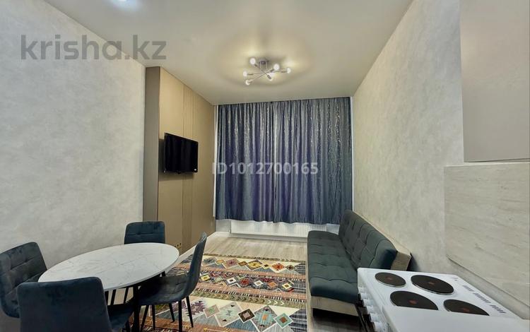3-комнатная квартира · 71 м² · 3/18 этаж, Е-36 4 за 320 000 ₸ в Астане, Нура р-н — фото 2
