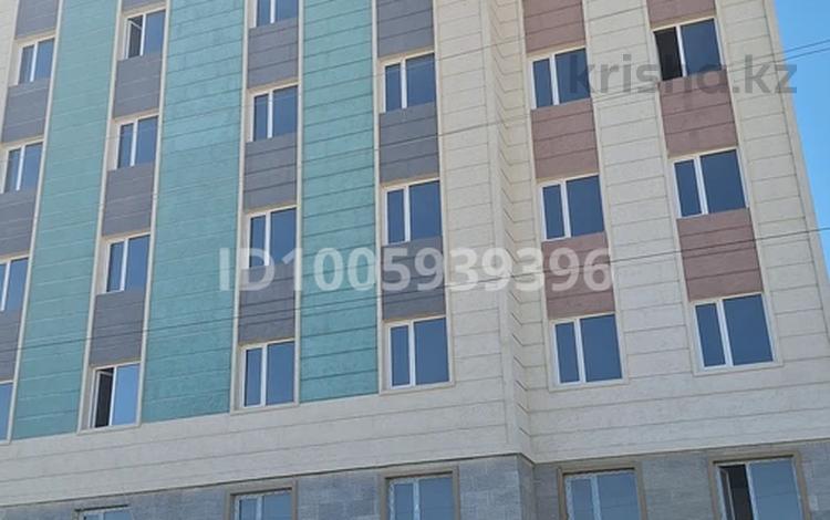 1-бөлмелі пәтер · 46 м² · 8/8 қабат, 29а мкр 11, бағасы: 7.9 млн ₸ в Актау — фото 2