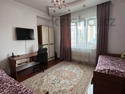 3-комнатная квартира · 130.8 м² · 4/20 этаж, Кенесары 42 за 59.5 млн ₸ в Астане, р-н Байконур