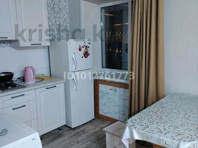 1-комнатная квартира · 36 м² · 5/5 этаж, мкр Новый Город 51 за 13 000 ₸ в Караганде, Казыбек би р-н