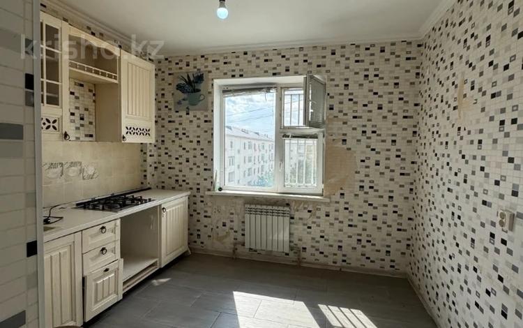 3-комнатная квартира · 81.1 м² · 5/5 этаж, мкр Нурсая 88 за 24.9 млн ₸ в Атырау — фото 16