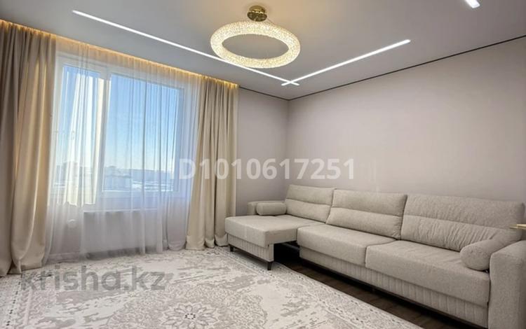 3-комнатная квартира · 81 м² · 17/20 этаж, Толе Би за 65 млн ₸ в Астане, Нура р-н — фото 2