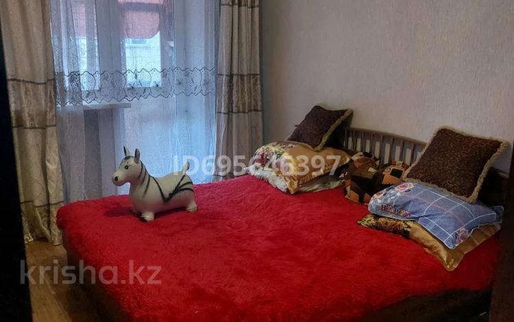 4-бөлмелі пәтер · 61.7 м² · 5/5 қабат, Майкудук, Майкудук, 14й микрорайон 18, бағасы: 13 млн ₸ в Караганде, Алихана Бокейханова р-н — фото 2