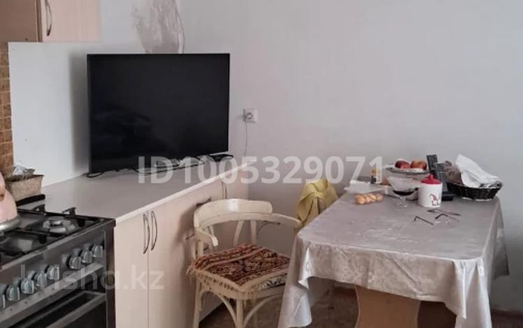 Отдельный дом · 2 комнаты · 60 м² · 6 сот., Донбасская 33 за 35 млн ₸ в Алматы, Медеуский р-н — фото 2
