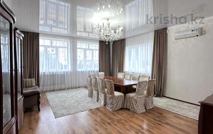 4-комнатная квартира · 140.5 м² · 4/5 этаж, 15-й мкр 41Б за 41 млн ₸ в Актау — фото 2