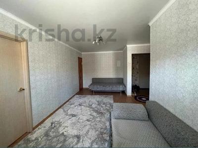 2-комнатная квартира, 42 м², 2/5 этаж, Катаева 42 за 12.5 млн 〒 в Павлодаре