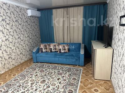 2-бөлмелі пәтер · 63.5 м² · 8/10 қабат, мкр 12 16Ж — Мегафлора , Зета магазин в этом доме, бағасы: 180 000 ₸ в Актобе