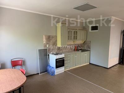 3-бөлмелі пәтер · 75 м² · 2/2 қабат, Досщанова — Район Кривого магазина, недалеко от элеватора, бағасы: 150 000 ₸ в Костанае