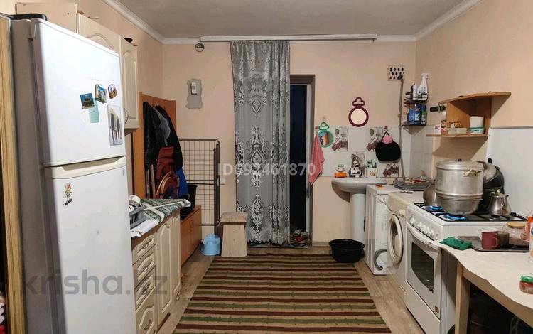 1-комнатная квартира, 18 м², 3/4 этаж, Рыскулова 66 — Акимат за 7.5 млн 〒 в Талгаре — фото 2