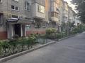 3-комнатная квартира · 58 м² · 3/4 этаж, мкр №9 2 — Жандосова за 300 000 ₸ в Алматы, Ауэзовский р-н — фото 14