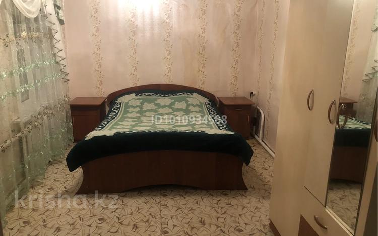 Жеке үй · 5 бөлме · 100 м² · 9 жүзд., Богенбай батыра 74 — Угол Мира- Богенбай Батыра, бағасы: 9 млн ₸ в Шарбакты — фото 3