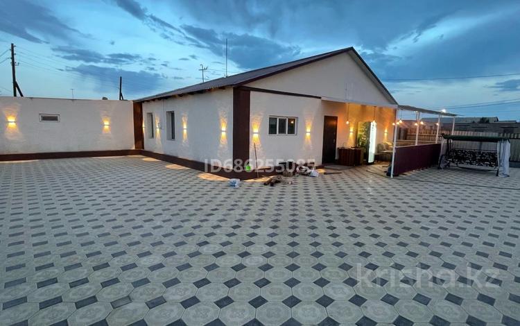 Жеке үй · 4 бөлме · 100 м², Центральная 61/2, бағасы: 150 000 ₸ в Балхаше — фото 2