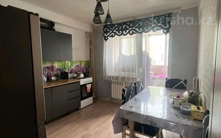 3-бөлмелі пәтер · 80 м² · 3/5 қабат, Алтын Орда, бағасы: 38.5 млн 〒 в Алматы, Наурызбайский р-н — фото 2