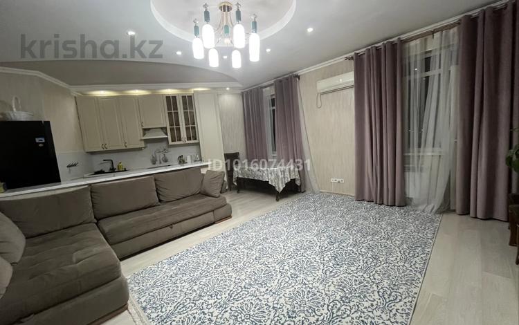 3-бөлмелі пәтер · 100 м² · 11/16 қабат, Абая 150/230 — Тургут Озала, бағасы: 74 млн ₸ в Алматы, Бостандыкский р-н — фото 2