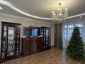 5-комнатная квартира · 300 м², ул. Сабита Муканова 45/14 за 98 млн ₸ в Караганде, Казыбек би р-н