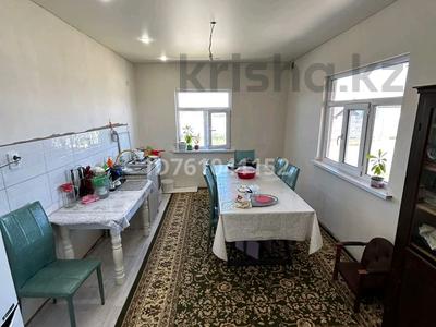 Отдельный дом · 4 комнаты · 137.4 м² · 8 сот., Бактияр Баба 92 за 20 млн 〒 в Таразе