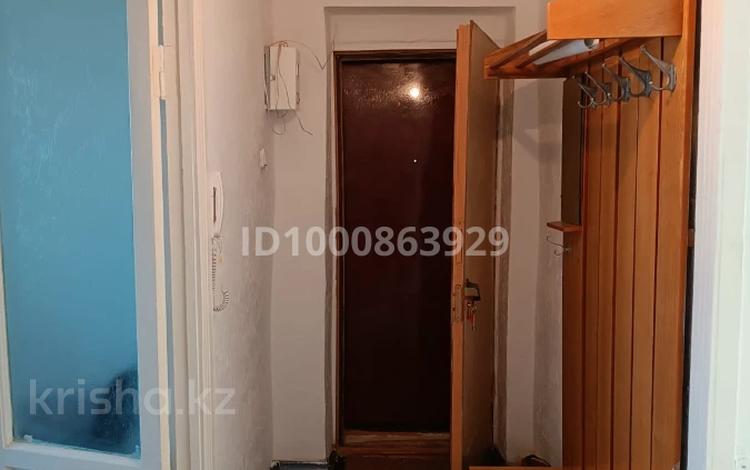 3-бөлмелі пәтер · 61.4 м² · 5/5 қабат, мкр СМП 163, СМП-163 7 — Сзади рынка Дина, бағасы: 16 млн ₸ в Атырау — фото 2