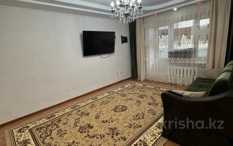 3-комнатная квартира · 66 м² · 3/5 этаж, Темиртауская ул. 21 — Зачаганск за 19 млн ₸ в Уральске, мкр Школьник — фото 2