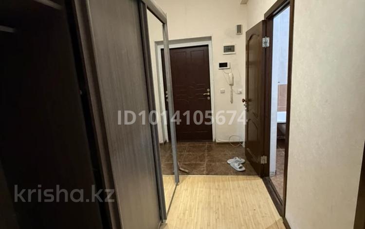 1-комнатная квартира · 40 м² · 3/10 этаж, мкр 12 38Б за 120 000 ₸ в Актобе — фото 2