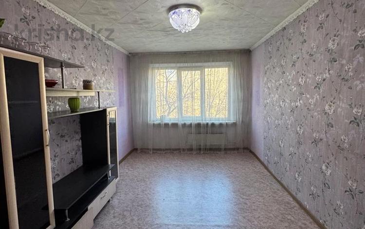 2-бөлмелі пәтер · 52 м² · 3/6 қабат, Назарбаева 99/1, бағасы: 16.5 млн ₸ в Усть-Каменогорске — фото 2