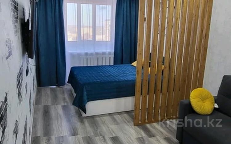 1-комнатная квартира · 45 м² · 14/16 этаж, Ч.Валиханова 157 — Пр Шакарима за 15 000 ₸ в Семее — фото 51