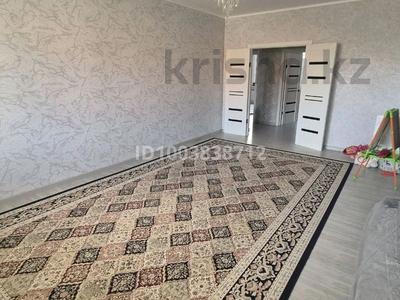 3-бөлмелі пәтер · 87 м² · 1/5 қабат, мкр. Зачаганск пгт, Камбар батыр 4 — Находится возле школы №10, бағасы: 35 млн 〒 в Уральске