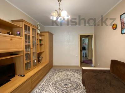 2-комнатная квартира, 52 м², 3/5 этаж, мкр Тастак-3, гоголя за 43.5 млн 〒 в Алматы, Алмалинский р-н