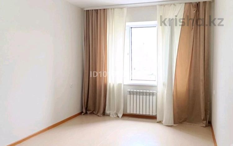 1-комнатная квартира · 42 м² · 3/9 этаж, мкр. Зачаганск пгт, Монкеулы — Новая мечеть, 6 поликлиника, ЗКАТУ, 47 школа, 10 школа за 110 000 ₸ в Уральске — фото 2