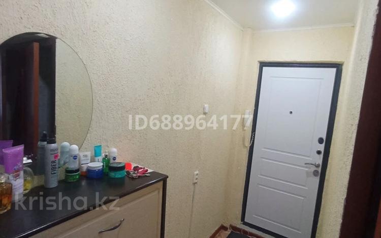 3-бөлмелі пәтер · 56 м² · 3/5 қабат, Миханова 120 — Магазин Жайык, бағасы: 21 млн ₸ в Уральске — фото 2