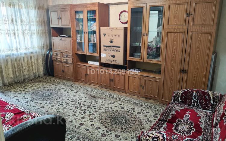 1-комнатная квартира · 35.4 м², мкр Жетысу-4 11 за 195 000 ₸ в Алматы, Ауэзовский р-н — фото 2
