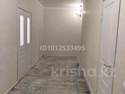 3-бөлмелі пәтер · 110 м² · 4/5 қабат, 19-й мкр — Байтерек Олжа Рояль хаус сш 32, бағасы: 33 млн ₸ в Актау