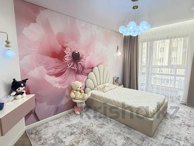 5-комнатная квартира · 161 м² · 2/5 этаж, Алтынсарина — Центр. 8 школа за 105 млн 〒 в Петропавловске