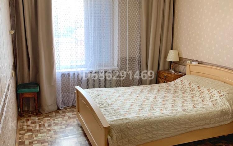 2-комнатная квартира, 49 м², 2 этаж посуточно, Киевская 26 за 10 000 〒 в Костанае — фото 13