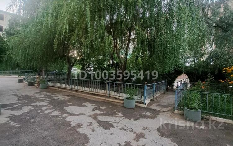 2-комнатная квартира · 50 м² · 1/5 этаж, 5 за 12 000 ₸ в  — фото 2