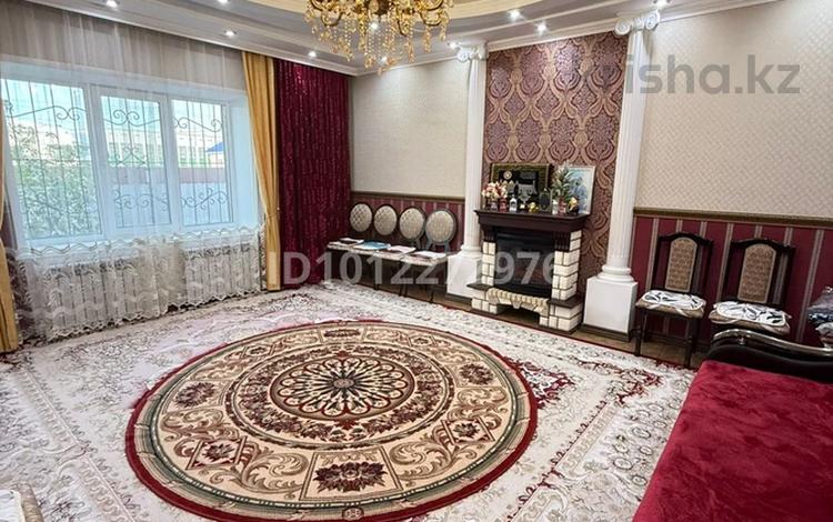 Отдельный дом · 4 комнаты · 140 м² · 6 сот., Мкр. Арман 172 за 43 млн ₸ в Жаик-2 — фото 2